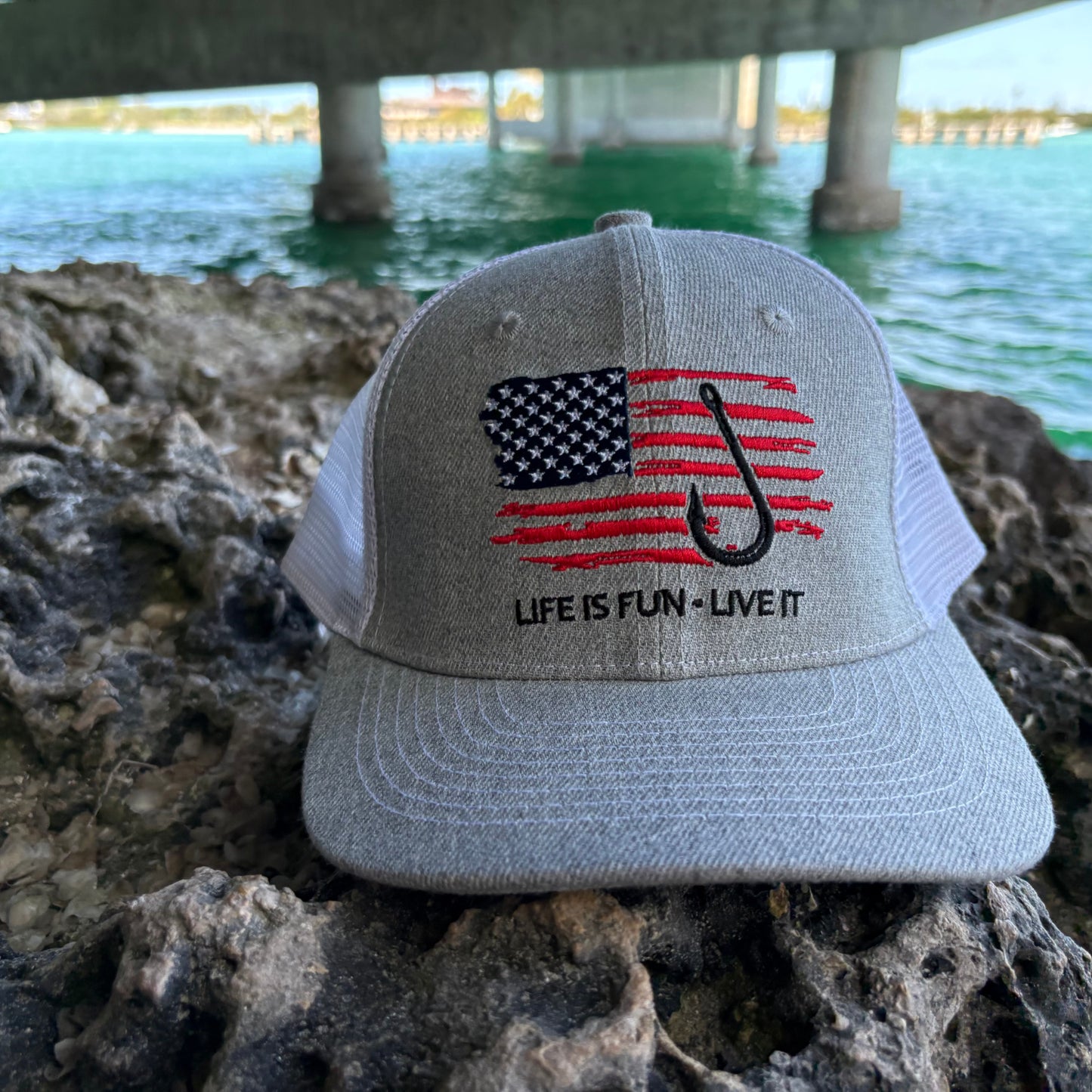 American Flag Hook Hat™